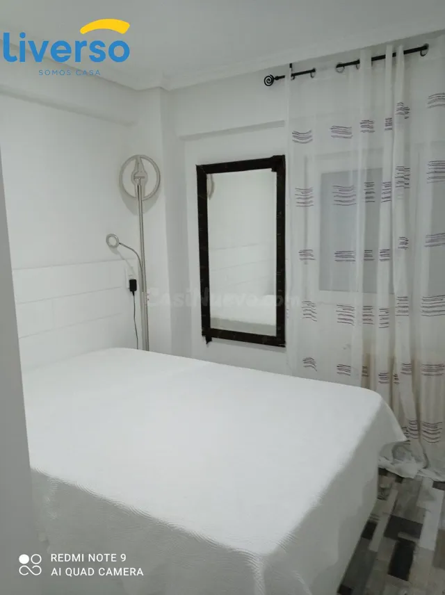 SE ALQUILA habitación EN UN PISO DE 4 habitaciones IDEAL EST - foto 3