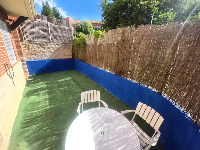 Bajo con terraza — 31