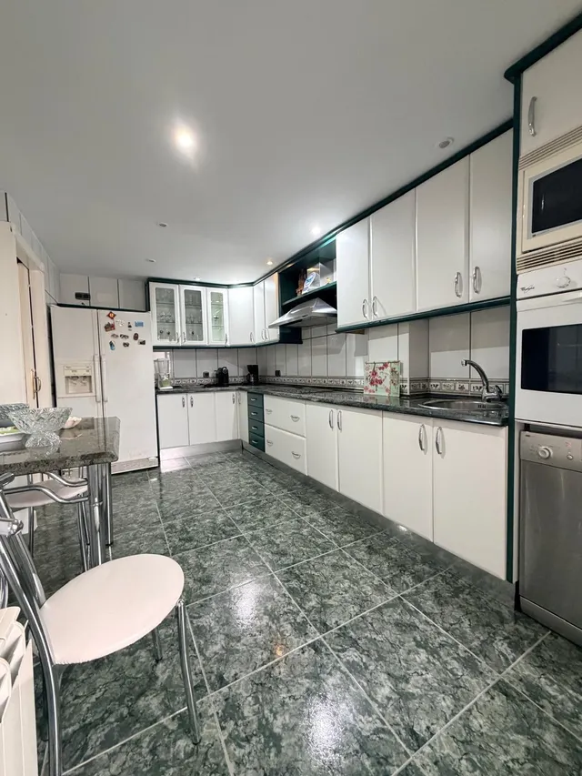 Piso 5 habitaciones 196m² en venta - Valdepasillas — 14