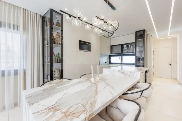 Ático totalmente reformado en venta con solárium privado, 3  - foto 3