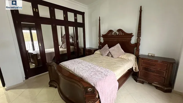 DOS LUJOSAS VIVIENDAS EN VENTA EN MOGUER (HUELVA) — 43
