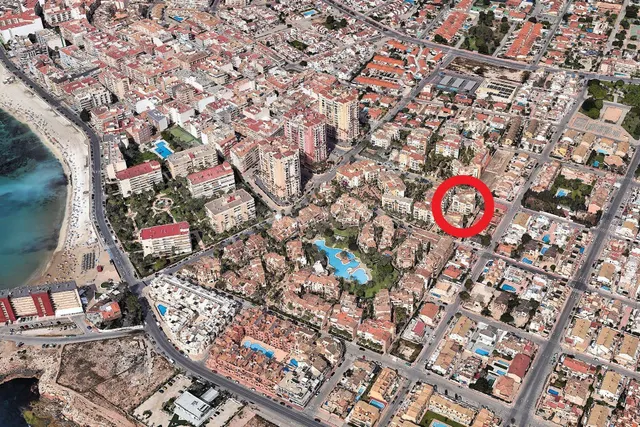 Maravilloso apartamento (aprox. 94 m2 - 1ª planta) en la popular Aldea del Mar con gran zona de piscina. Amplio balcón al sureste y a solo 400 m de la Playa de los Locos. — 41
