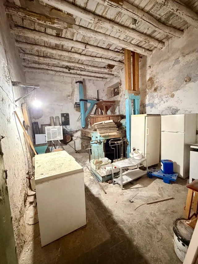 Una casa con historia. 535 m2 para crear algo único en torre cardela — 35