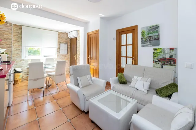 Casa o chalet independiente en venta a 5 minutos del Centro  - foto 3