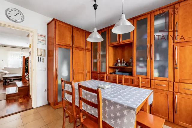 Chalet pareado con jardín, buhardilla y garaje en Montelar | San Juan de Aznalfarache — 9