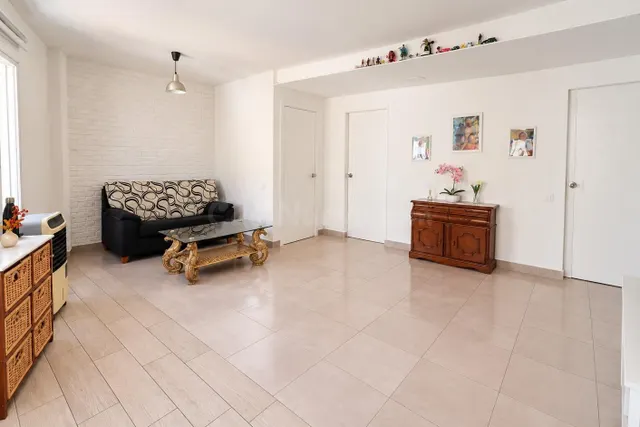 Piso en venta en Carolinas Bajas - foto 4