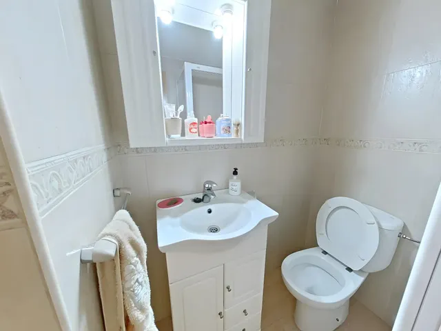 Piso 4 habitaciones 85m² en venta - Carretera Trassierra - Colonia de la Paz — 11