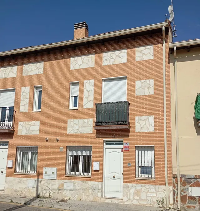 EL CHALET QUE YA NO SE CONSTRUYE: 5 NIVELES, ESPACIOS INFINI - foto 3