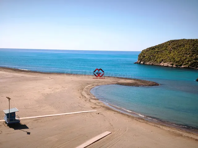 EXCLUSIVO ATICO EN PRIMERA LINEA DE PLAYA, UN SUEÑO AL ALCAN - foto 5