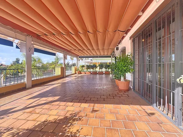 Restaurante 154m² en venta - Costa Del Sol — 23
