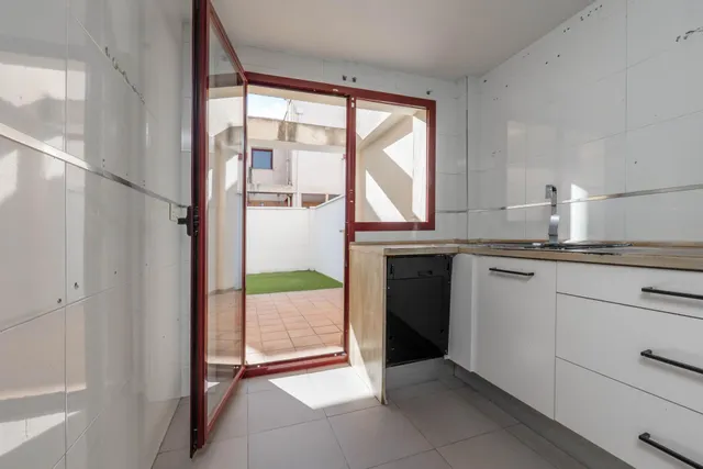 Casa en venta en belicena, Granada | espacio, luz y posibilidades — 9