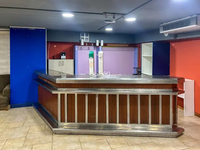 ? local comercial en venta en pleno centro de Viella — 18