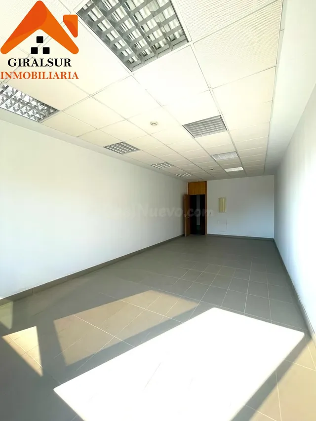 OFICINA EN ALQUILER EN SEVILLA ESTE - foto 4