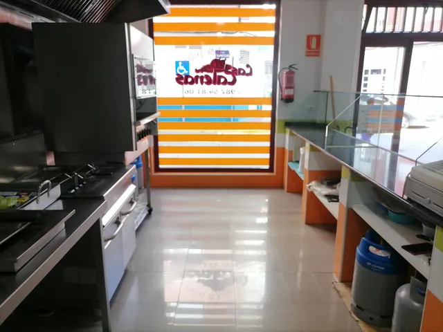 OPORTUNIDAD VIVIENDA + NEGOCIO EN CACABELOS — 20