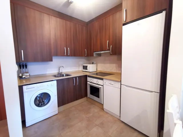 EN VENTA PISO EN PORTONOVO PARA ENTRAR A VIVIR CON 2 DORMITO - foto 4