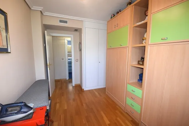 Vivienda de 4 dormitorios en una de las mejores zonas de rivas — 19