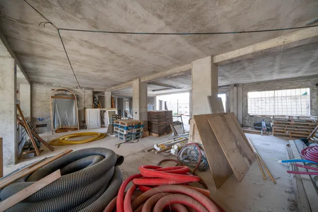 Edificio en María de la Salud en construcción. — 6
