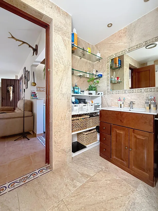 FINCA DE RECREO Y CHALET — 39