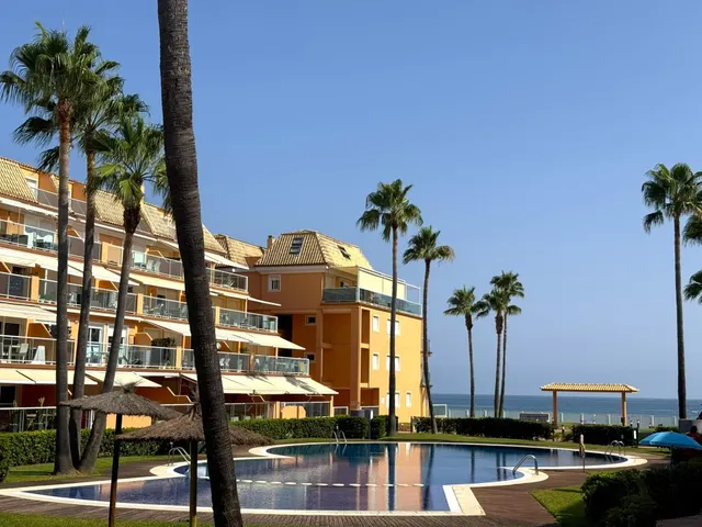 FANTASTICO APARTAMENTO CON VISTAS AL MAR — 35