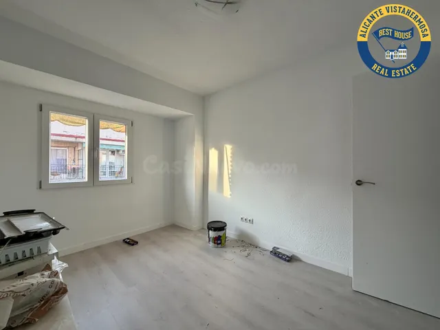 Ático en Carolinas Altas a 5 minutos del Bulevar - foto 2