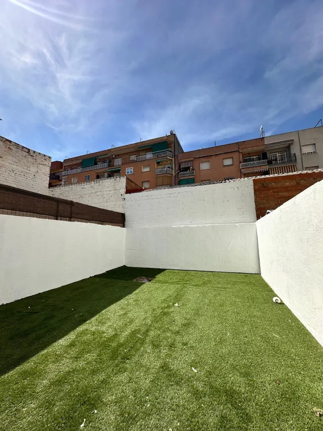PLANTA BAJA REFORMADA CON PATIO EN MOLLET — 9