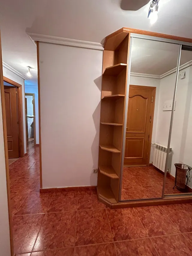Se alquila piso centrico — 22