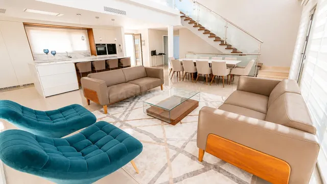 ¡Tu Paraíso Personal! Villa Moderna Independiente con Vista  - foto 3