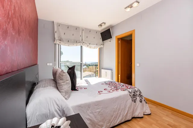 Espectacular Casa en Castellar del Vallès — 37