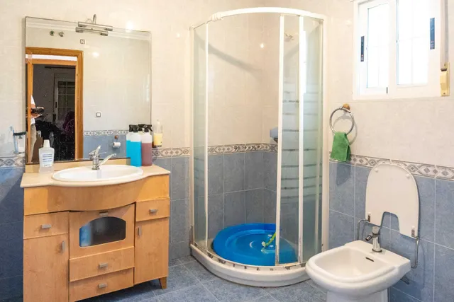 Espectacular chalet con piscina y gran jardín en Albatera — 28