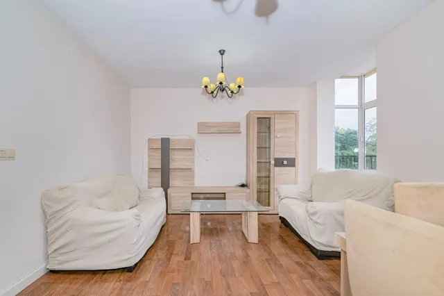 OPORTUNIDAD EN CIJUELA – PISO DE 3 DORMITORIOS - foto 2