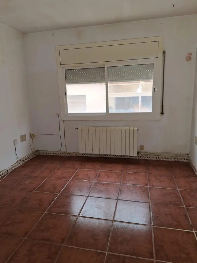 Piso en planta baja para reformar — 8