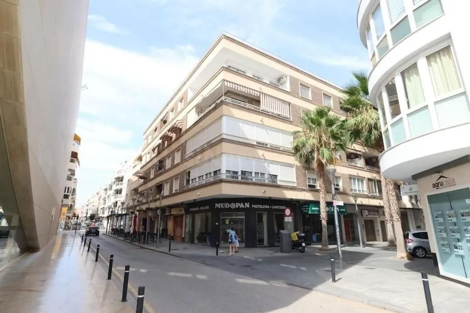 Apartamento 3 habitaciones 128m² en venta - torrevieja
