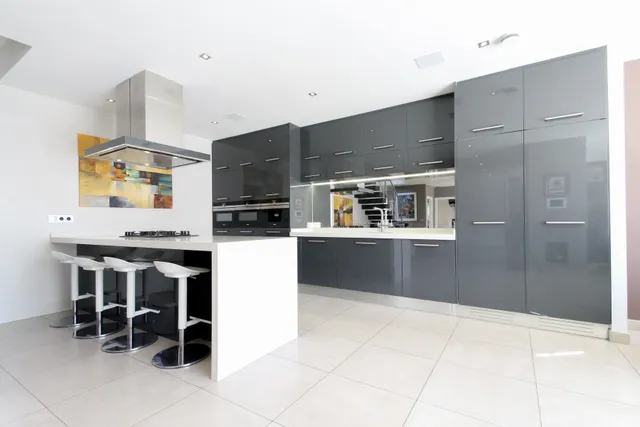 Villa 4 habitaciones 324m² en venta - Torreblanca — 28