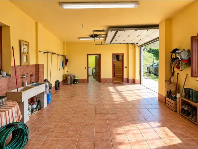 CONJUNTO DE DOS CASAS DE PIEDRA CON GRAN POTENCIAL EN PADIERNIGA (VOTO) — 21