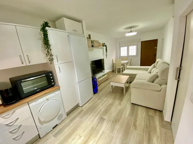 Amplio Bajo Junto Al Mar (segunda linea de playa) Apartamento turistico — 4