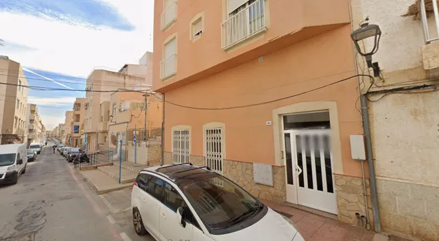 Venta piso en Garrucha (Almería) — 2