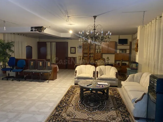 Piso en Travesia de Vigo para reformar - foto 4