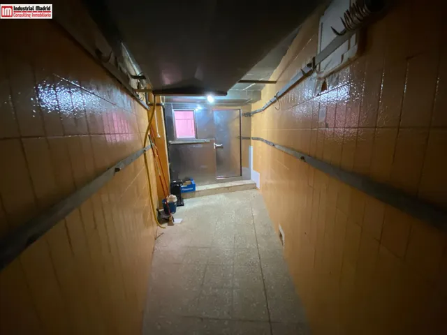 ALQUILER LOCAL COMERCIAL EN ARGANDA DEL REY — 5