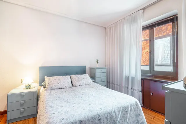 Casas, nave y fincas en venta en Caborana (aller) — 49