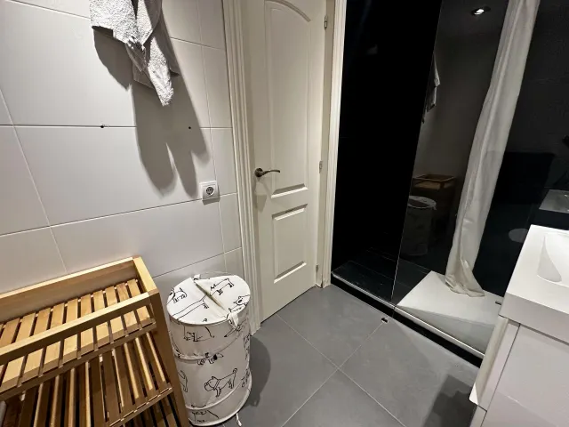 Duplex con apartamento independiente y patio privado en Málaga — 30