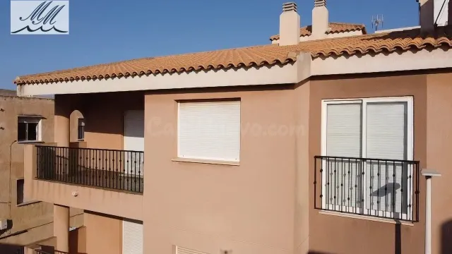 Atico 3 habitaciones 2 baños en Los Nietos - foto 4