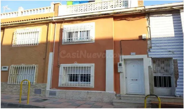 Adosado 1 habitación 70m² en venta - San Gines