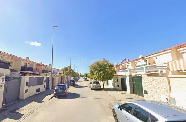 Adosado en venta en Jérez de la Frontera (Cádiz). Sin posesi
