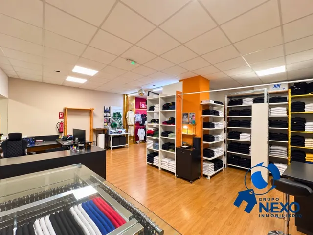 Local comercial en calle pablo iglesias 19 | máxima visibilidad en Gijón — 23