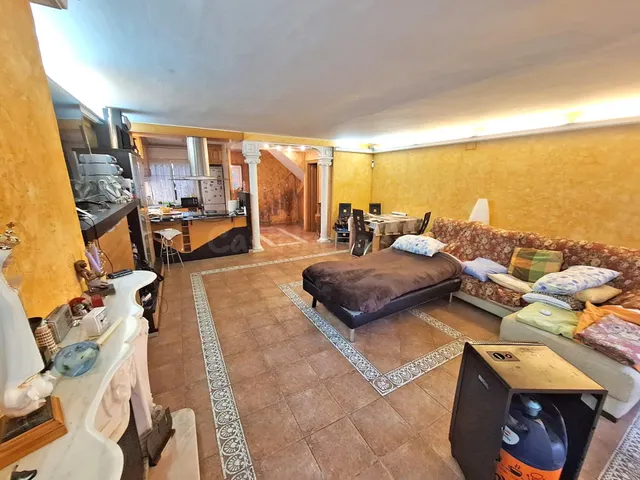 CASA ADOSADA DE 3 habitaciones CON PISCINA COMUNITARIA - foto 4