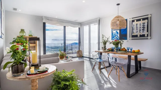 ¡Nueva villa de 3 dormitorios y 2 baños con magníficas vista - foto 2