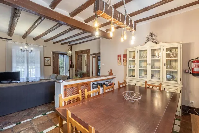 **NEGOCIO CONSOLIDADO DE EVENTOS Y ALOJAMIENTO TURÍSTICO EN UNA ESPECTACULAR FINCA ANDALUZA CERCA DE GRANADA** — 8