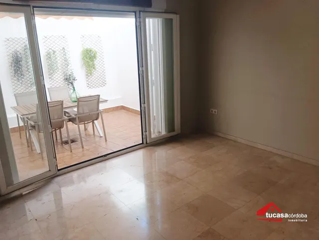 ¡Vive en una de las zonas más exclusivas de Córdoba con el espacio que siempre has deseado! — 8