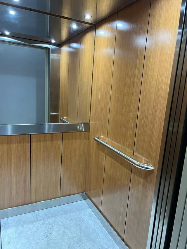 Piso a rehabilitar en zona Gran Vía-Urzaiz — 25