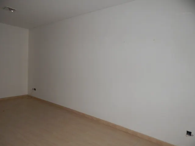 LOCAL COMERCIAL EN PLANTA BAJA CON MUY BUENA UBICACIÓN, EN ONTINYENT — 8